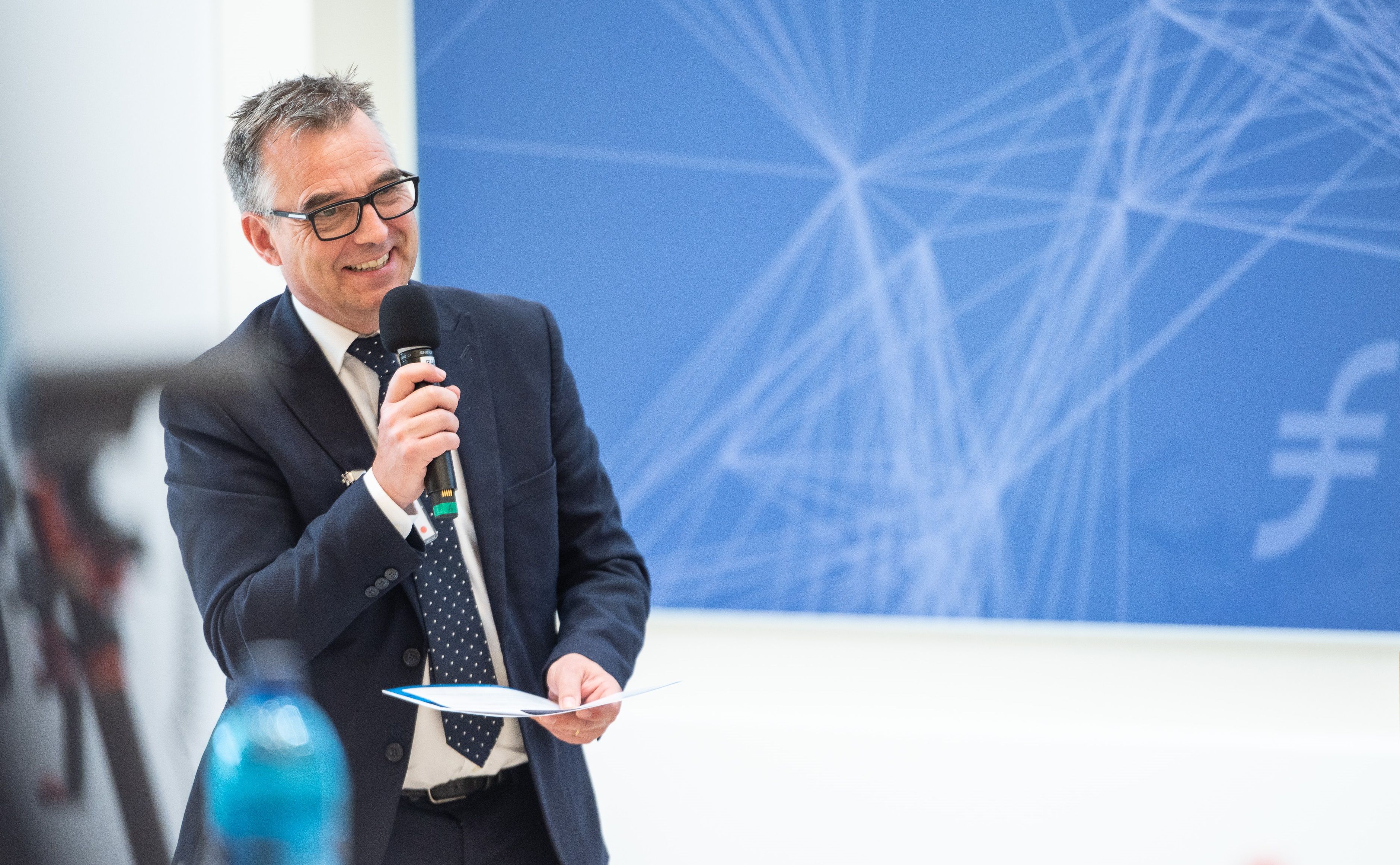 Andrew Barber moderating the Real Estate Investment Day at the Frankfurt School of Finance and Management